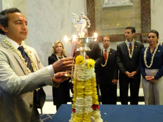 1012017_644146298938875_1124785572_n