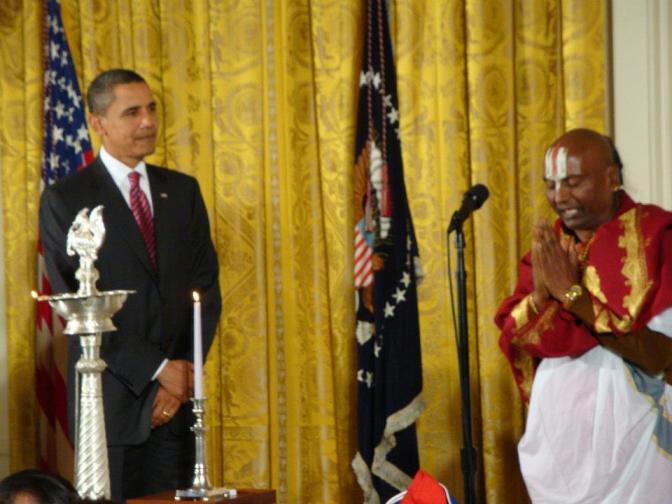 21757_483584811661692_804929899_n