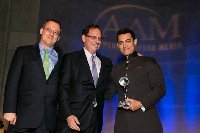 1441464_648742191812619_1800159799_n