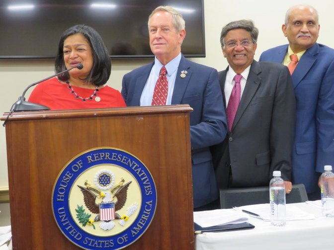 30713588_1007125222779965_1887403101686595584_o (1)